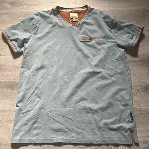 Scott James men’s XL blue V-neck T-shirt — earth tone trim, faux chest pocket